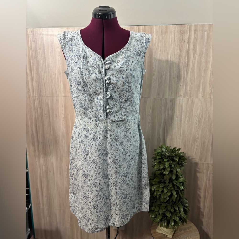 The Territory Ahead Pale Blue Floral Button-Front Midi Dress Vintage